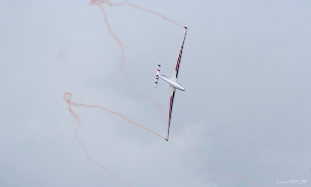  Acrobacias aéreas en planeador en el Aero Club de Moulins